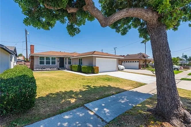 16220 McKinley Ave #HOUSE — Photo 19