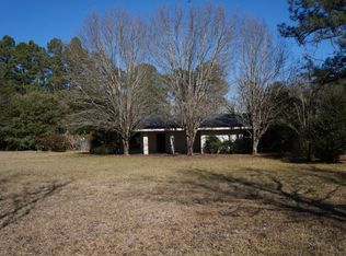 62 Donnie Green Rd, Bassfield, MS 39421
