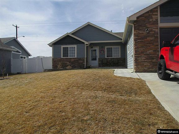2nd image of 808 Talladega Dr