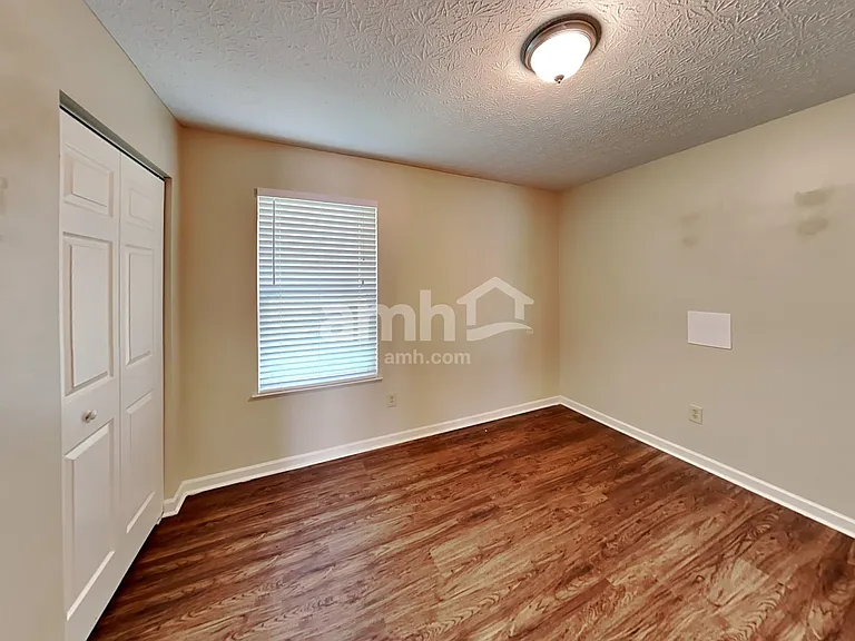 4906 Bixby Ridge Dr E — Photo 18