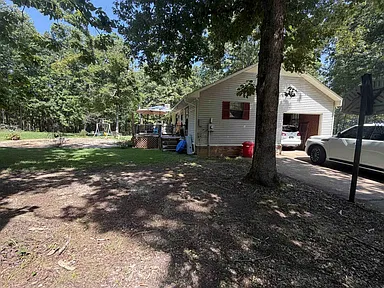 Property photo 31