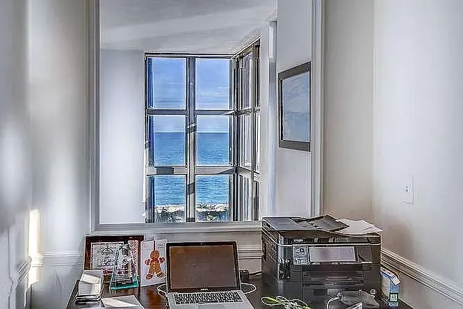 2555 Collins Ave #914 — Photo 4
