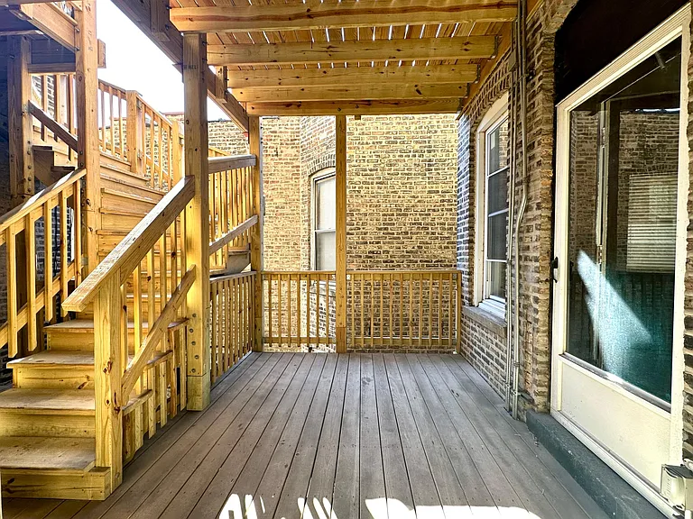 2801 W Logan Blvd #2R — Photo 24