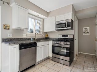 109 Sheffield Dr, Saline, MI