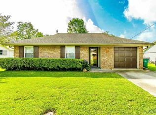 107 Central Lafourche Dr, Raceland, LA 70394