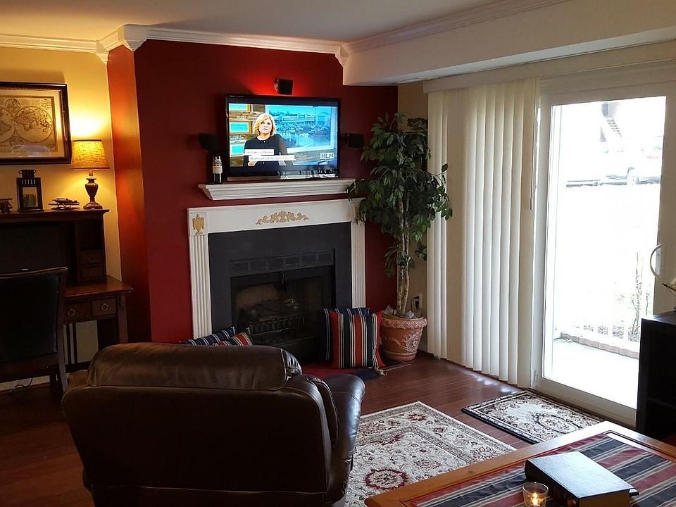 Living Room - New Energy Efficient Patio Door