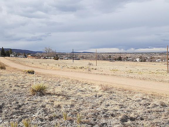 3rd image of 4753 Saint Vrain Dr