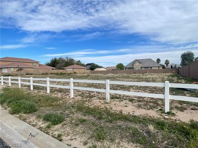 1440 Lake Valley Dr, Moapa Valley, NV, 89021