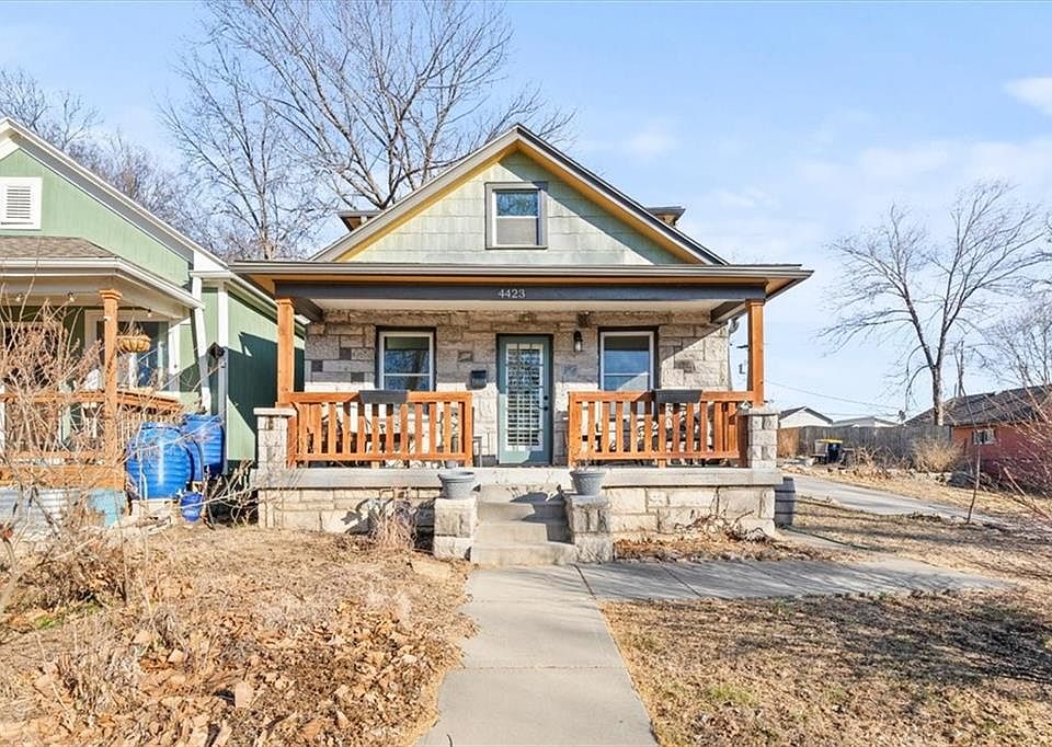 1st image of 4423 Forest Ave