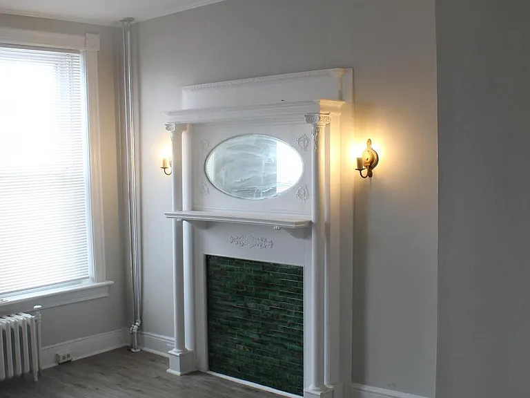 134 E Washington St #1 — Photo 23