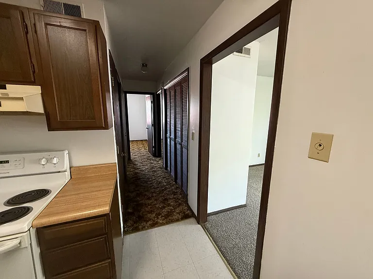 5009 Keller Apartments — Photo 6