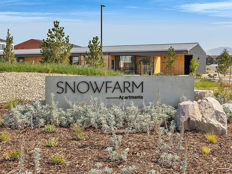 Snowfarm — Photo 40