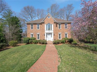 4230 Spring Rock Ct, Winston Salem, NC, 27104