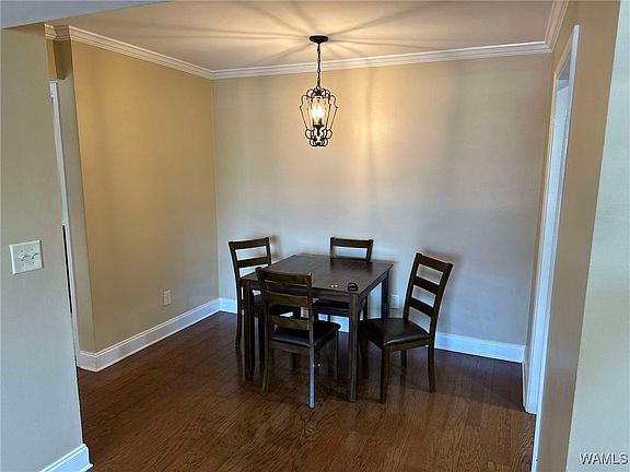 5th image of 210 15th St #58