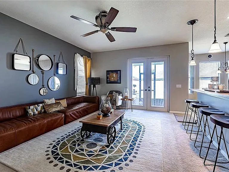 7326 Forest Mere Dr — Photo 24