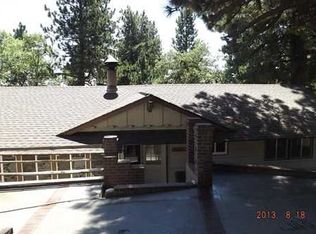 31105 All View Dr, Running Springs, CA 92382