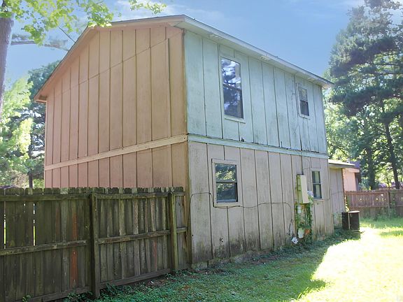 5th image of 10 Riata Ct