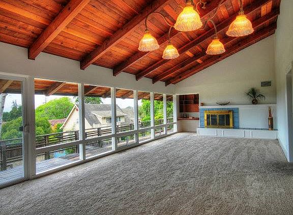 3rd image of 204 Delaveaga Park Dr