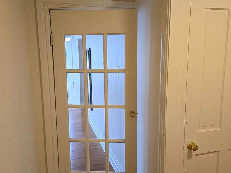 115 S Potomac St — Photo 9