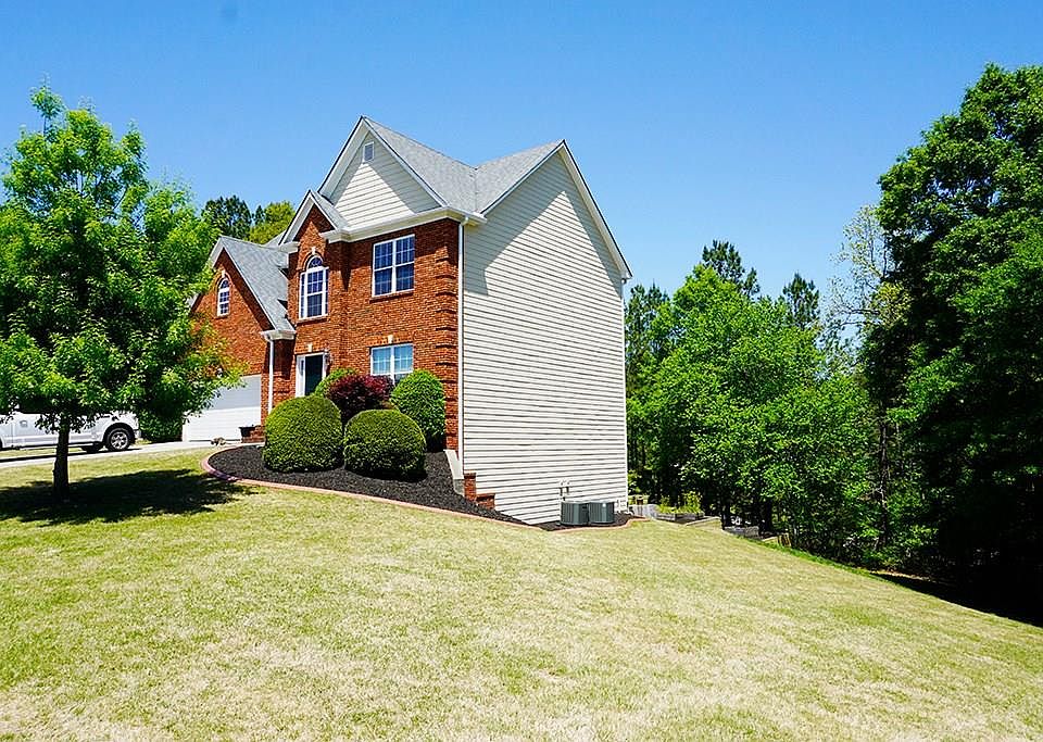 2nd image of 1780 Brooks Pointe Ct