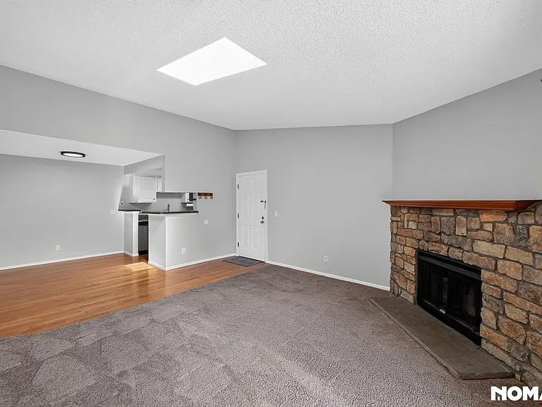 8225 Fairmount Dr #7-203 — Photo 3