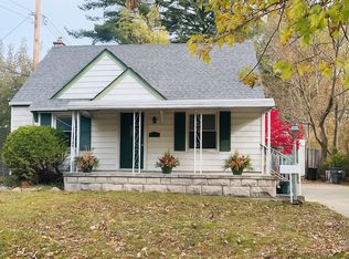 910 N Connecticut Ave, Royal Oak, MI 48067