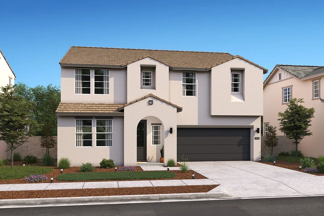 1339 Eiffel Dr — Plumas Lake Golf & Country Club