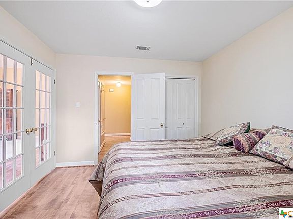 5th image of 1105 Pecan Creek Dr