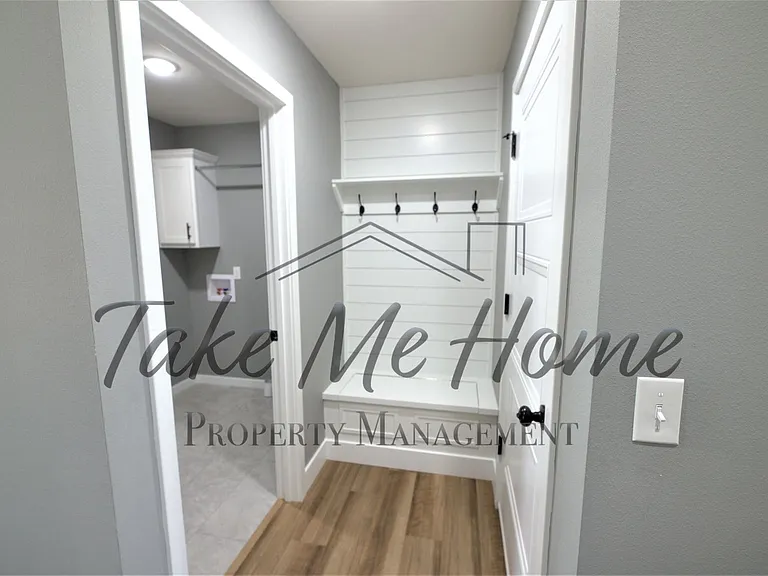 1204 W Yellowstone St — Photo 14
