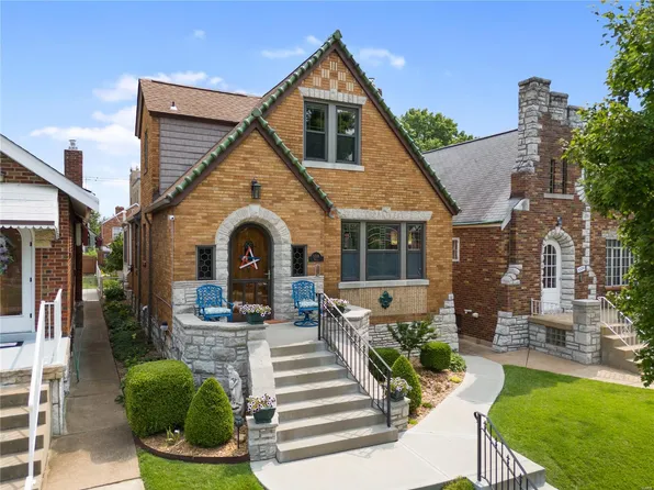 5518 Walsh St, Saint Louis, MO 63109