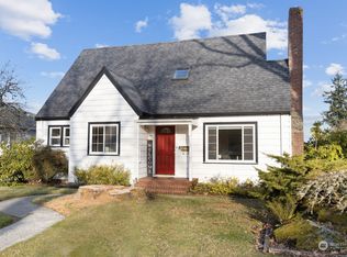 228 Rogers St NW, Olympia, WA