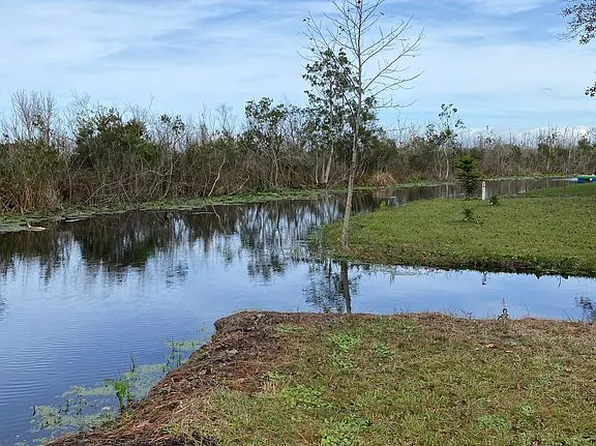 7305 Circle Dr, Lady Lake, FL 32159