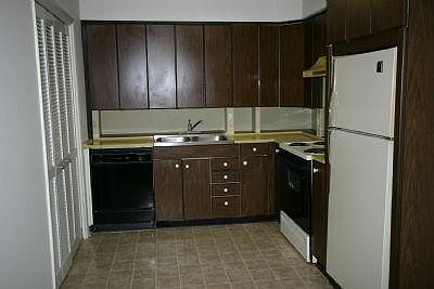 3rd image of 2700 Mizell Ave APT 103B