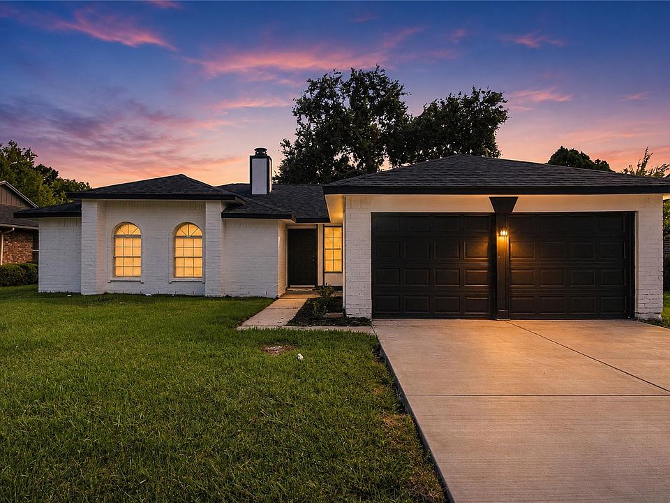 1st image of 8451 S Meadow Bird Cir