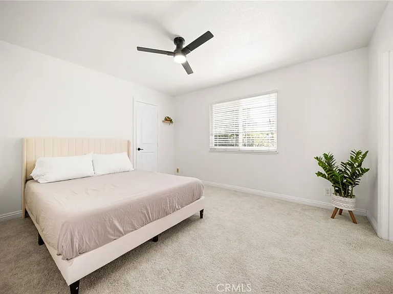 731 Langer Dr — Photo 34