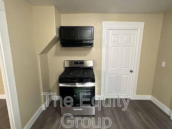5th image of 928.5 W Goshen Ave