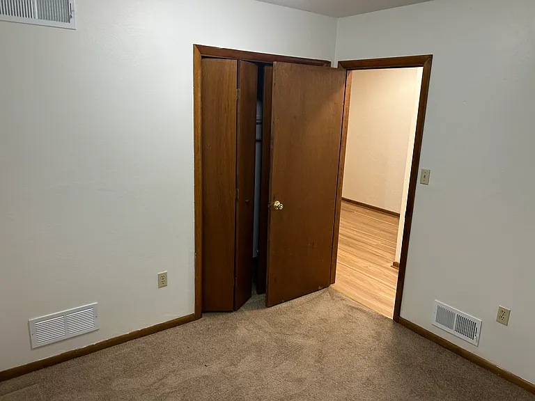 788 Hazelwood Ave #B — Photo 8