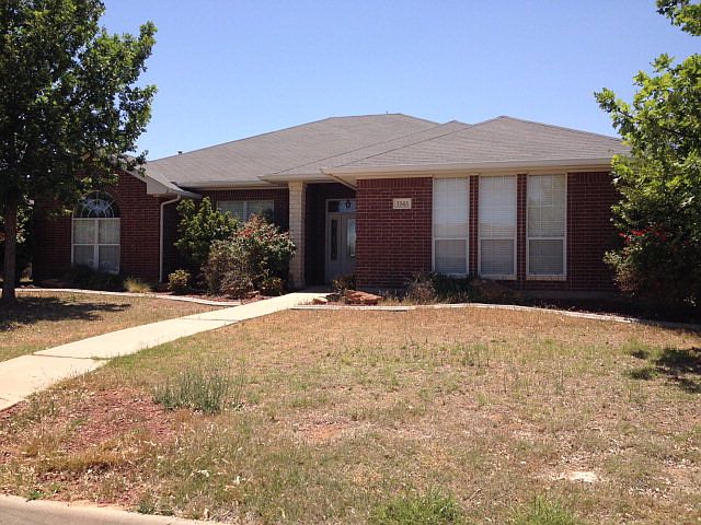 1st image of 3565 Clearview Dr