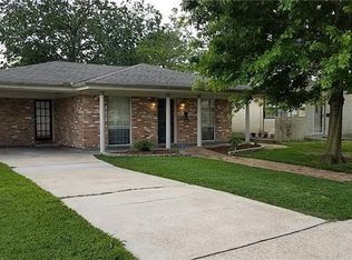 1025 Trudeau Dr, Metairie, LA 70003