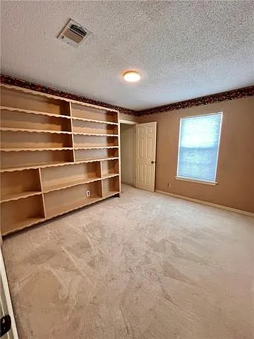 2153 Sutherland Pl — Photo 23