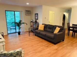 70J Farm Rd UNIT J, Hillsborough, NJ 08844