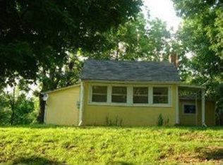 2642 Skyline Dr, Greencastle, IN 46135