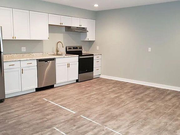 4th image of 5506 Pinetree Ave APT C
