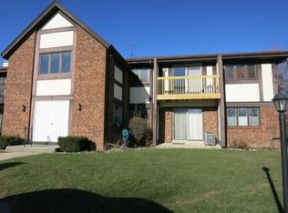 506 S Rochester St, Mukwonago, WI 53149