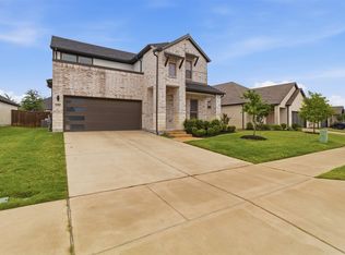 129 Chase Creek Dr, Lavon, TX 75166