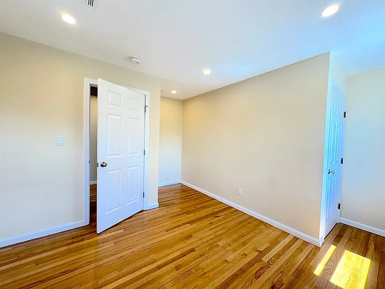 298 Adams St #- — Photo 21