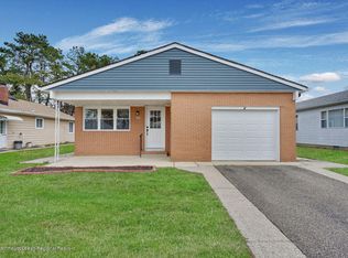 47 Sabinas St, Toms River, NJ 08757