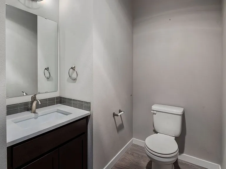 Rainier View Court Townhomes — Photo 16