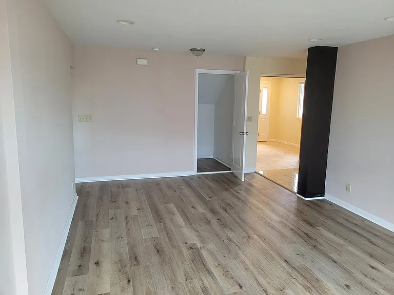2407A Saint Louis Dr — Photo 5