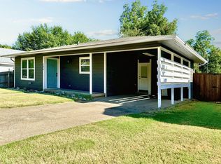 106 E Heron St, Denison, TX 75021